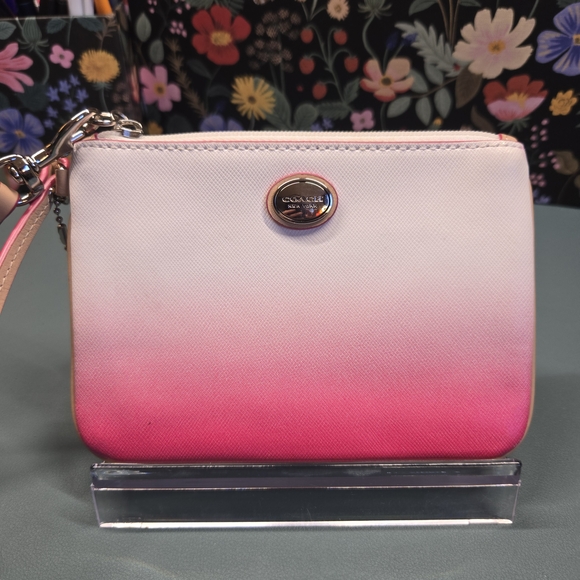 COACH Peyton Pink Ombre Small Wristlet - Picture 6 of 15